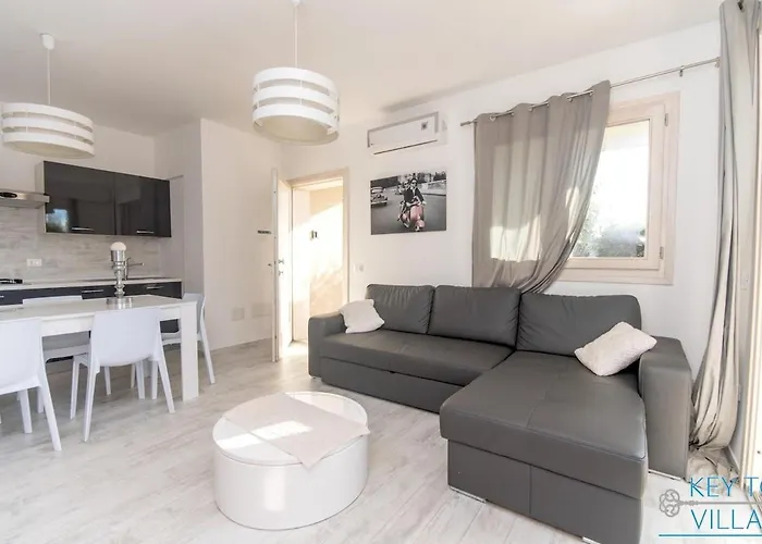 Marina House - Luxury Apartment, Sea View, Wi-fi, Aircon - Key To * Castelsardo