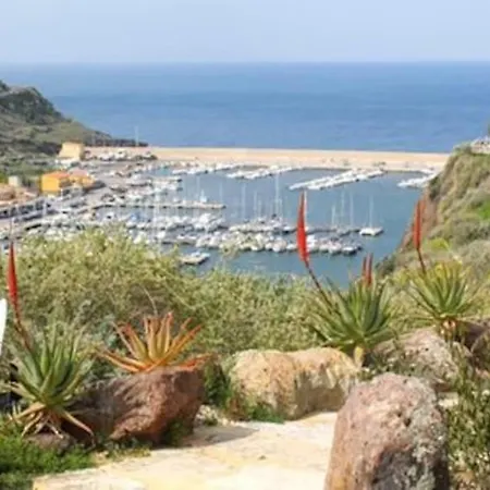 Marina House - Luxury Apartment, Sea View, Wi-fi, Aircon - Key To * カステルサルド