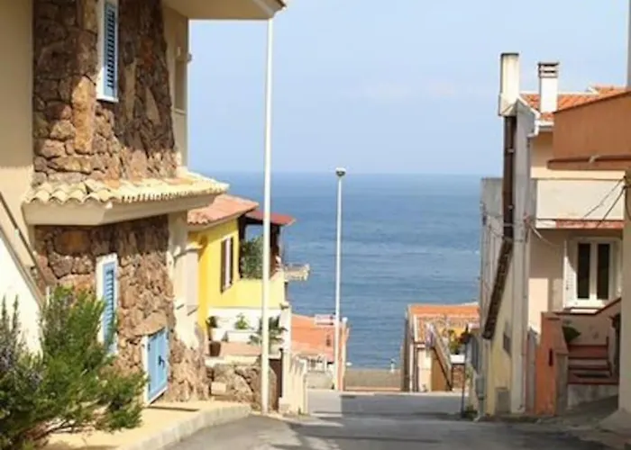 Marina House - Luxury Apartment, Sea View, Wi-fi, Aircon - Key To * Castelsardo
