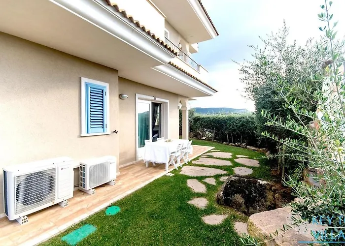 Marina House - Luxury Apartment, Sea View, Wi-fi, Aircon - Key To Apartamento *