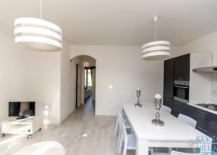 Apartamento Marina House - Luxury Apartment, Sea View, Wi-fi, Aircon - Key To *