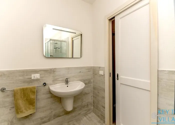 Marina House - Luxury Apartment, Sea View, Wi-fi, Aircon - Key To Apartamento Castelsardo