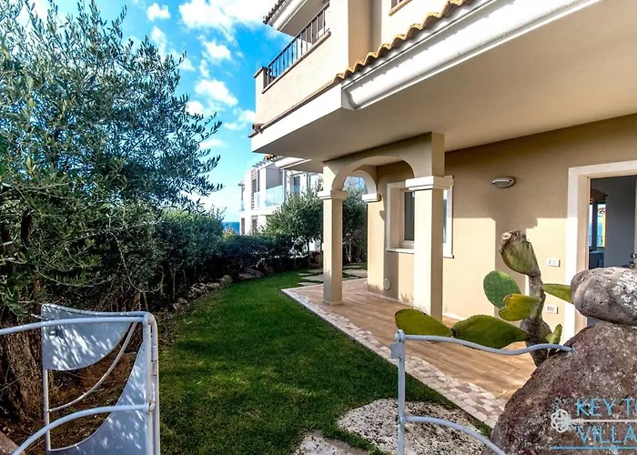 Marina House - Luxury Apartment, Sea View, Wi-fi, Aircon - Key To Apartamento